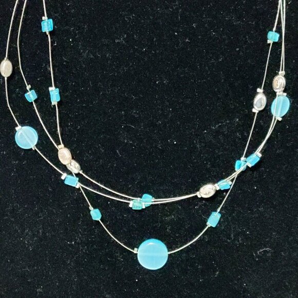 Lia Sophia Necklace 3 Strand Adjustable Blue Stone Silver Tone - Picture 2 of 3